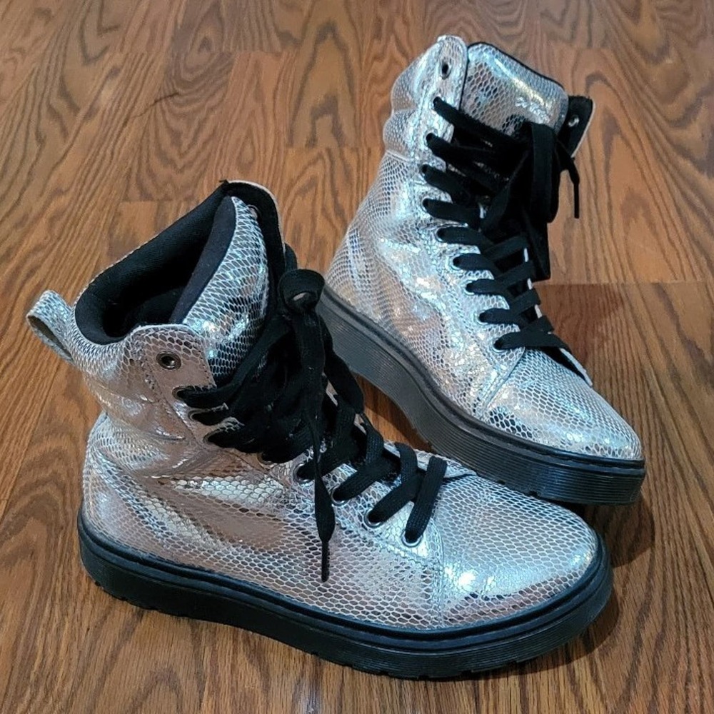 Dr. Marten Boot